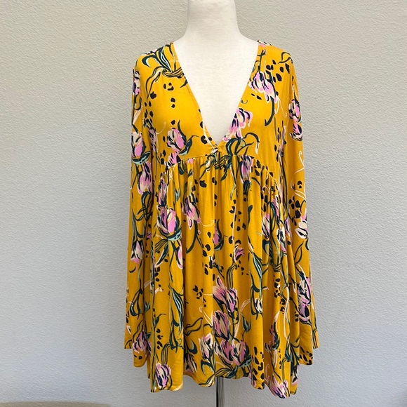 Free People Bella Golden Yellow Floral Printed Tunic - Picture 6 of 13